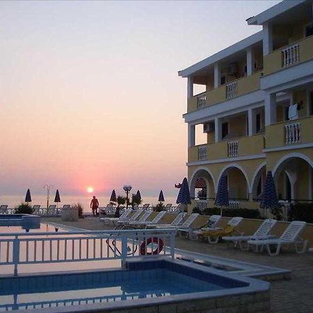 Konstantin Beach Hotel Zakynthos Island ภายนอก รูปภาพ